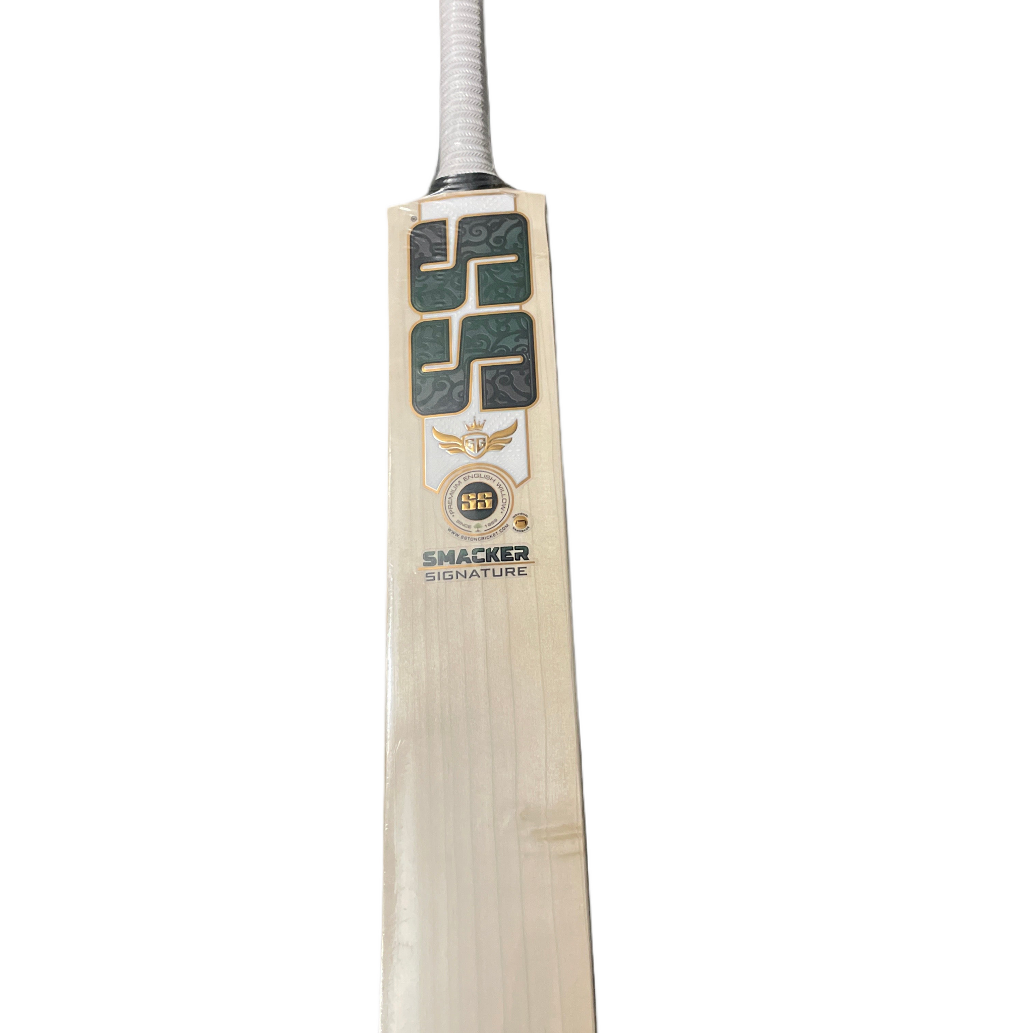 SS Smacker Signature Cricket Bat with maximum playing area, providing the largest hitting zone for consistent and powerful shots.