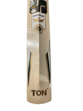 Unique shape of SS Smacker Signature Cricket Bat, different from other SS bat shapes, designed for superior power and performance.