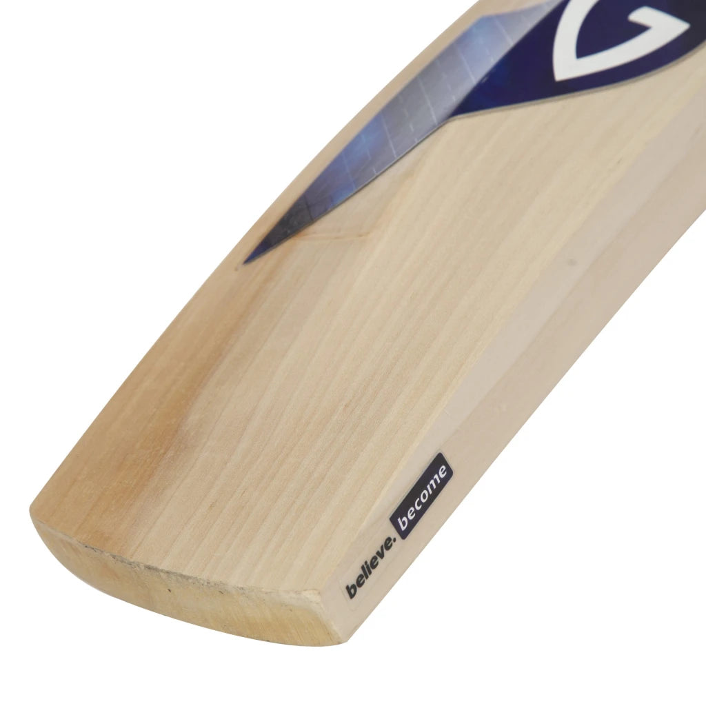 The bat features hard-pressed, traditionally shaped willow for superior durability and performance, ensuring a strong, balanced foundation for stroke play.